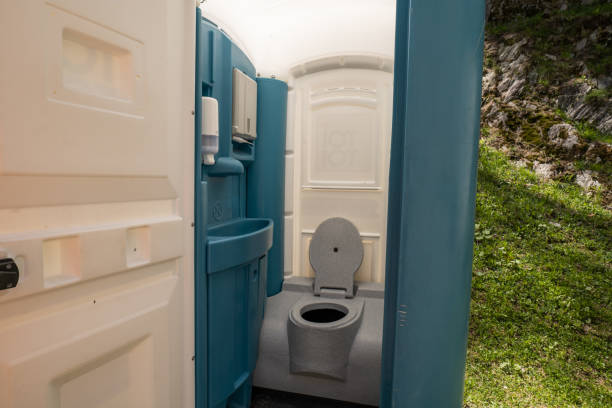 Portable Toilet Options We Offer in Irvington, KY